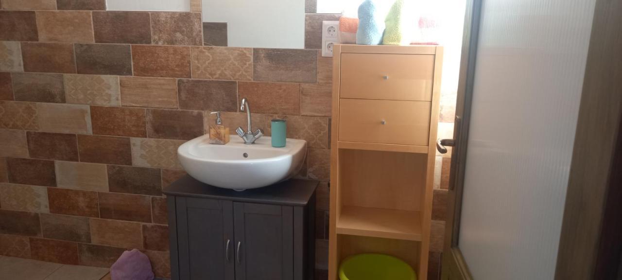 Ket Puli Vendeghaz Apartment